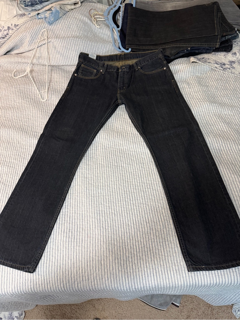 Levi's Men's Black Straight-Leg Jeans 514